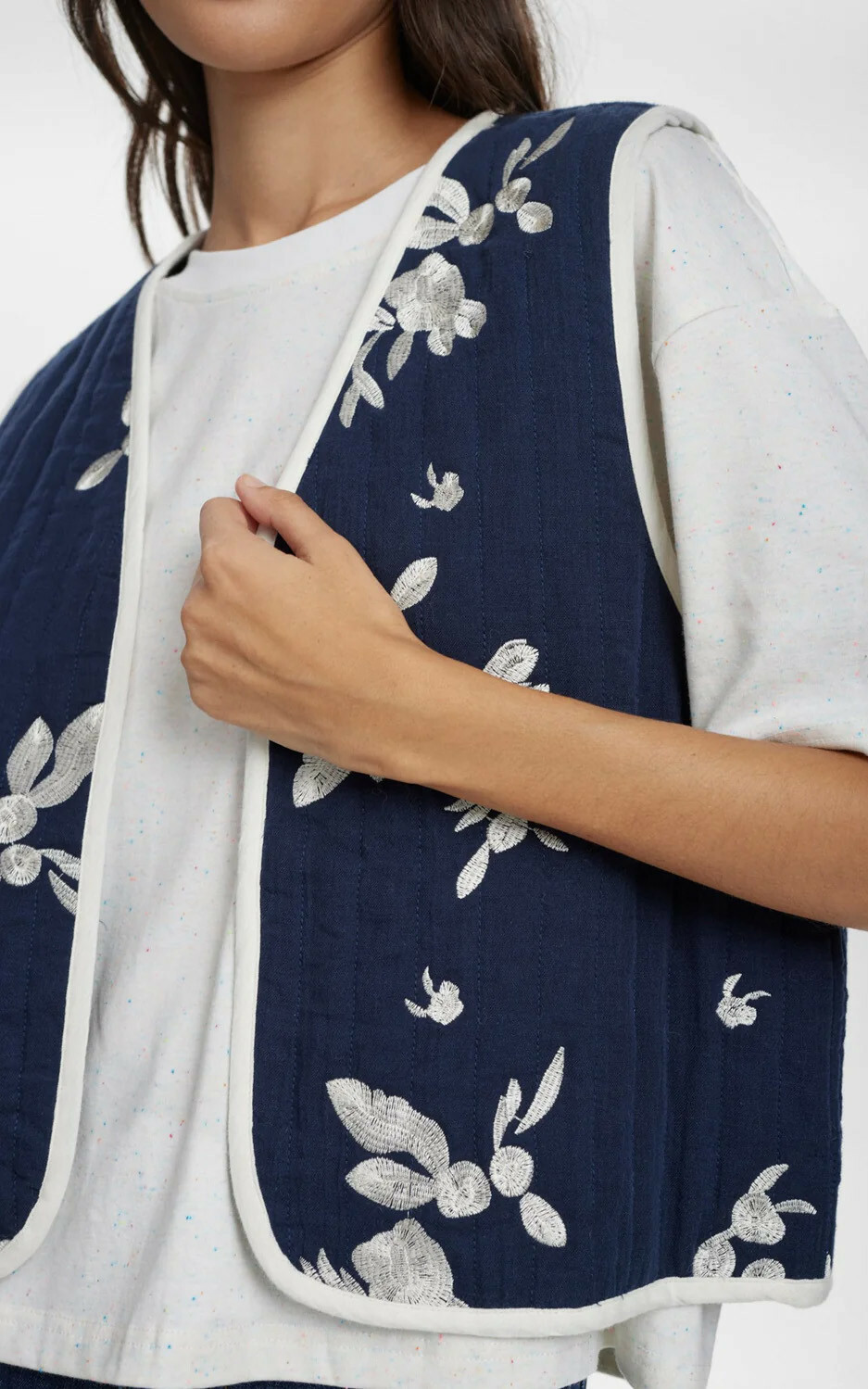 zoom in on Blauw Jas image Blauw Jas image