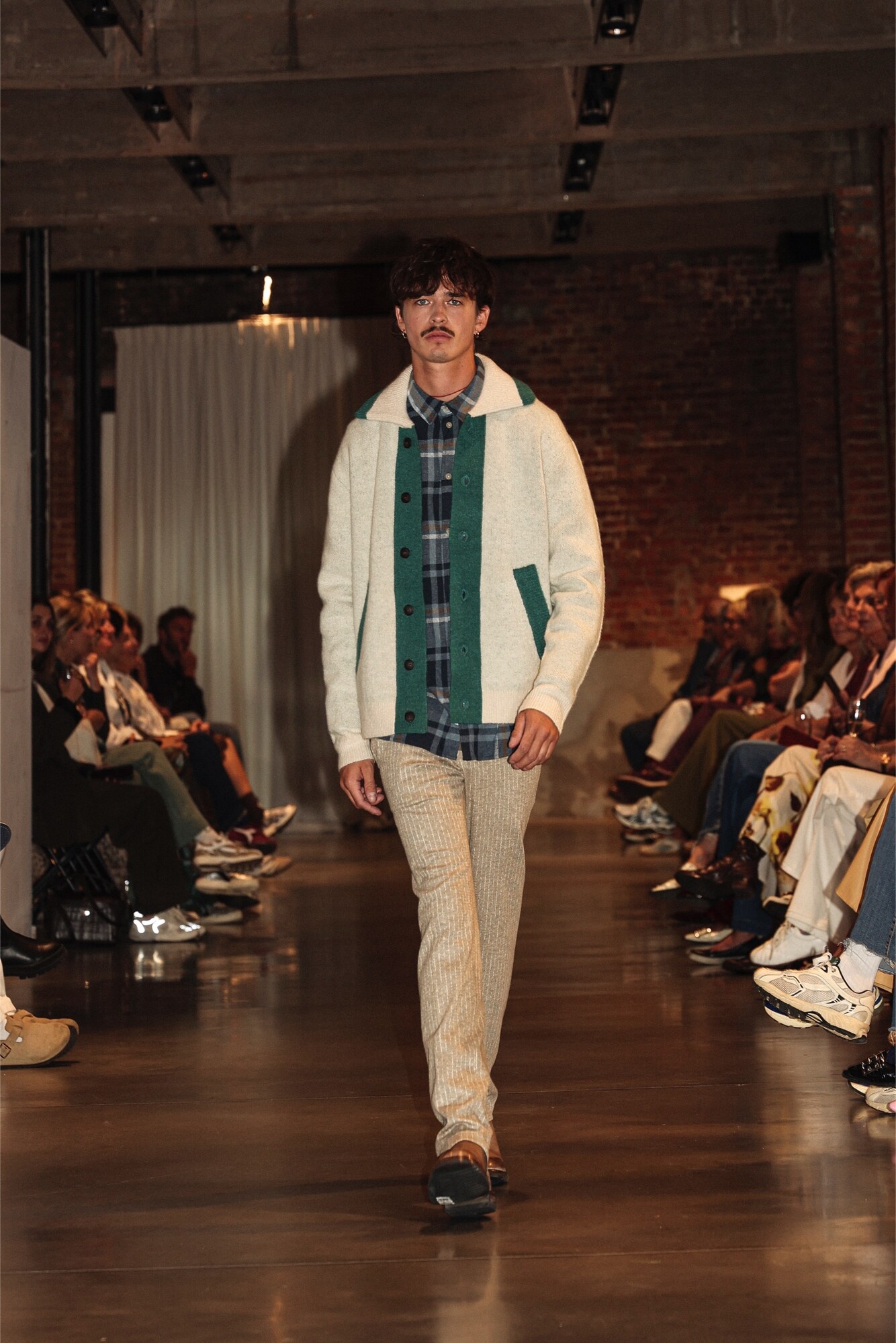 Runway Show PT.1 - 0.42