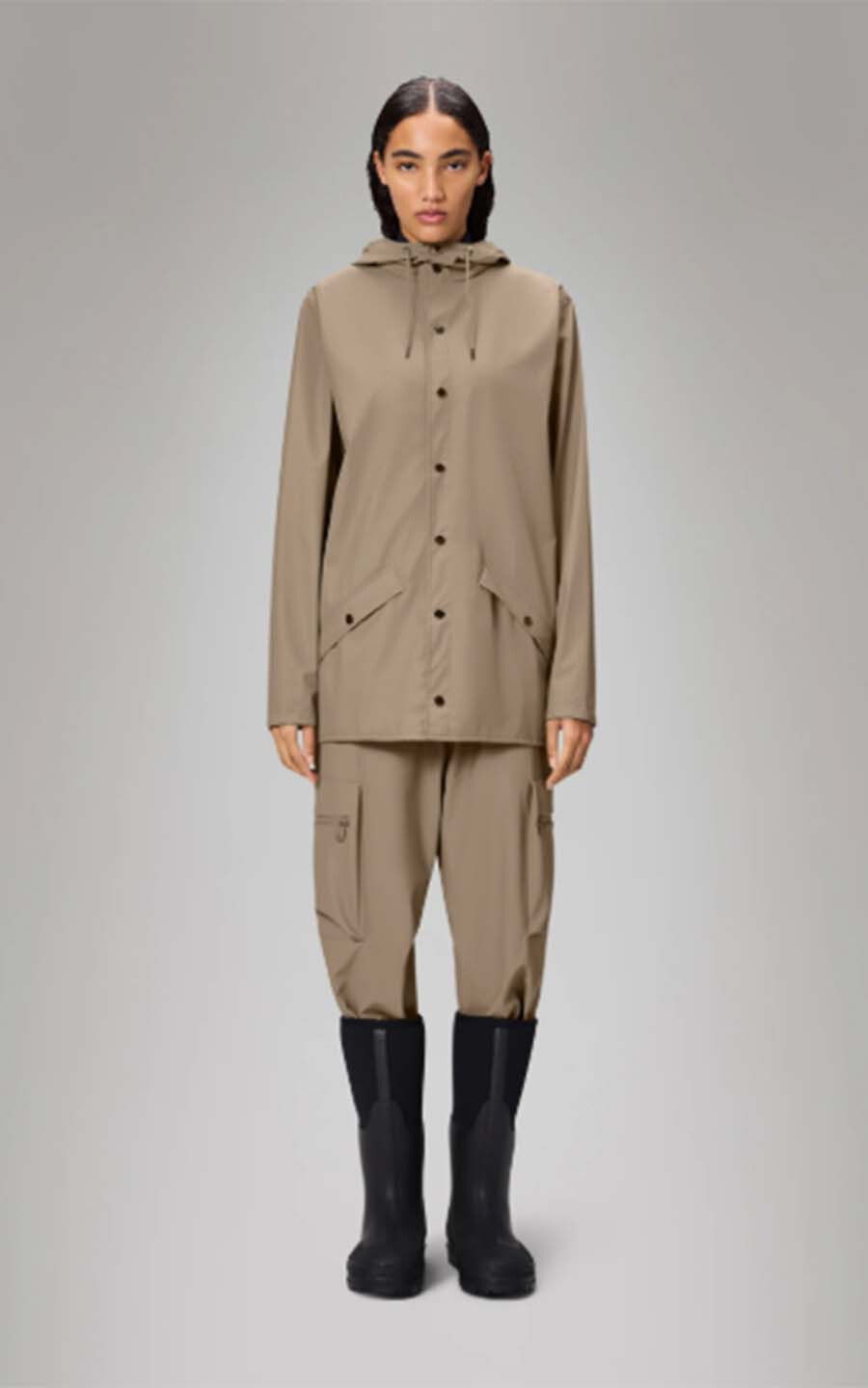Beige Jas