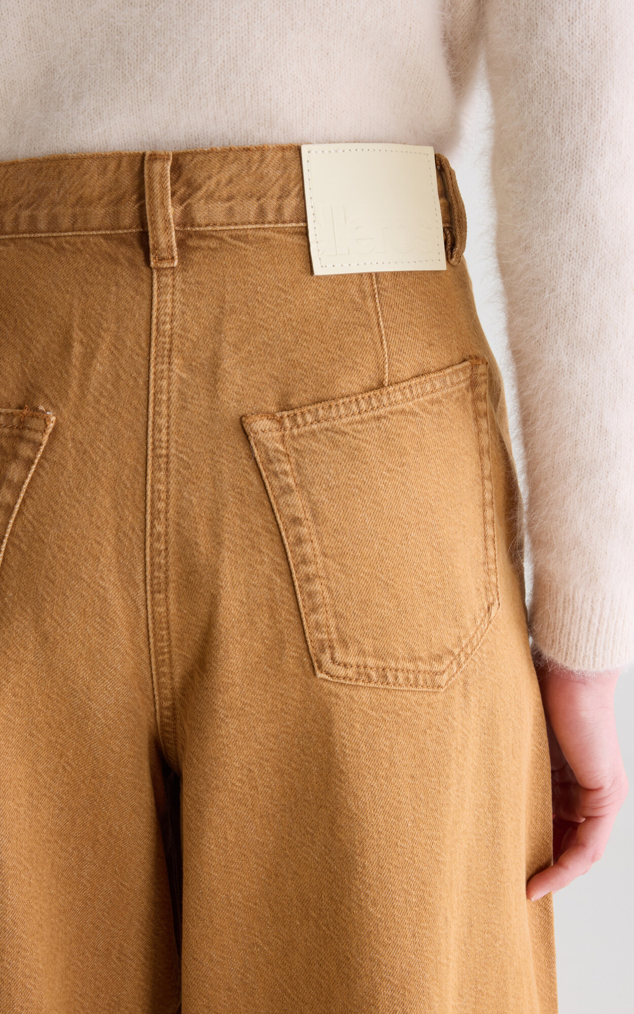 Camel Jeansbroek image