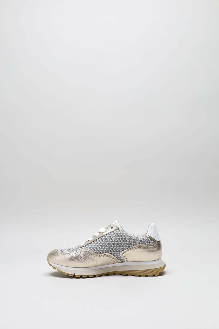 zoom in on Goud Sneaker image Goud Sneaker image