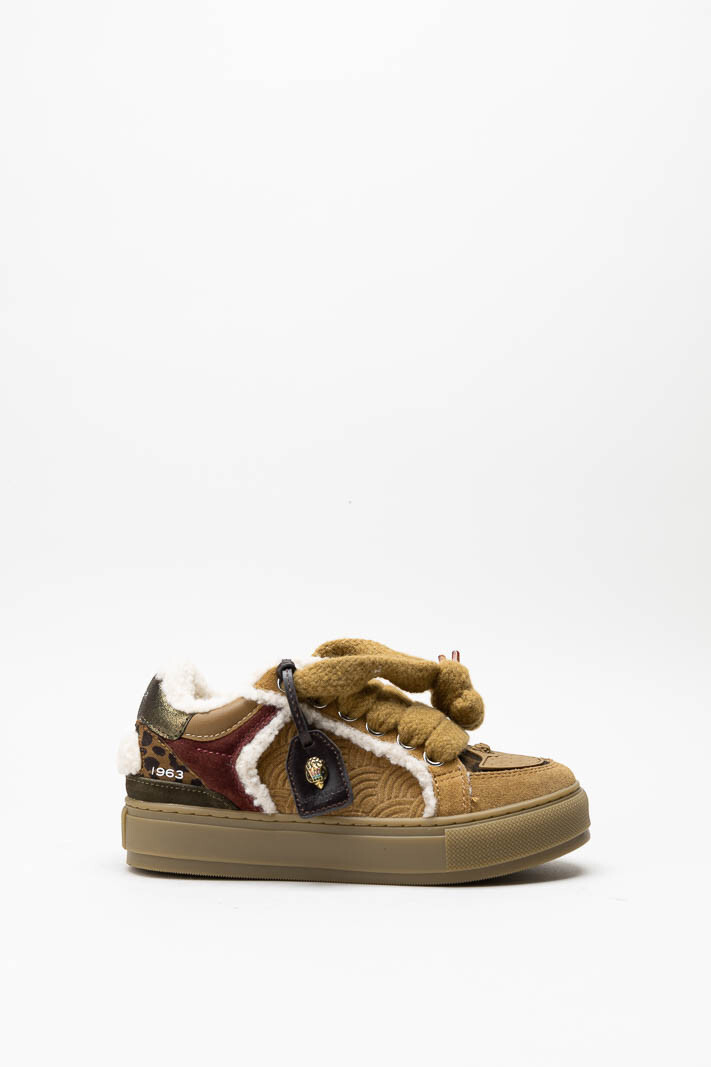 Camel Sneaker