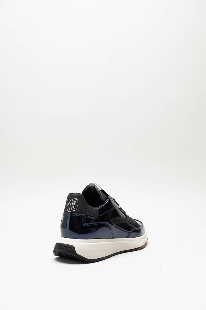 zoom in on Donkerblauw Sneaker image Donkerblauw Sneaker image
