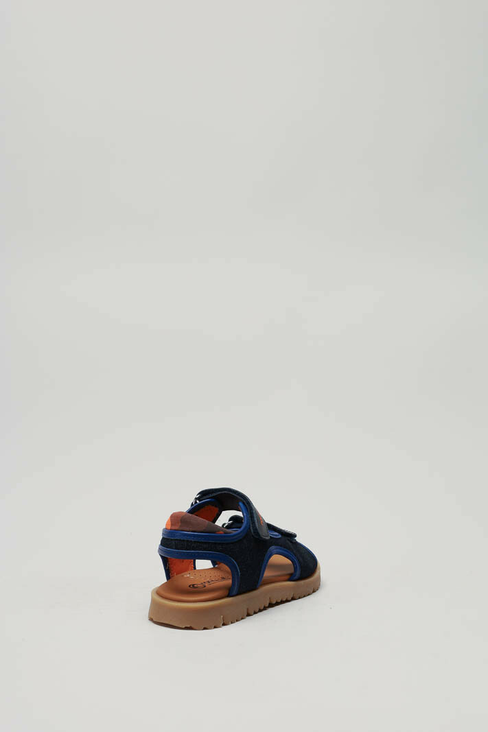 zoom in on Blauw Sandaal image Blauw Sandaal image