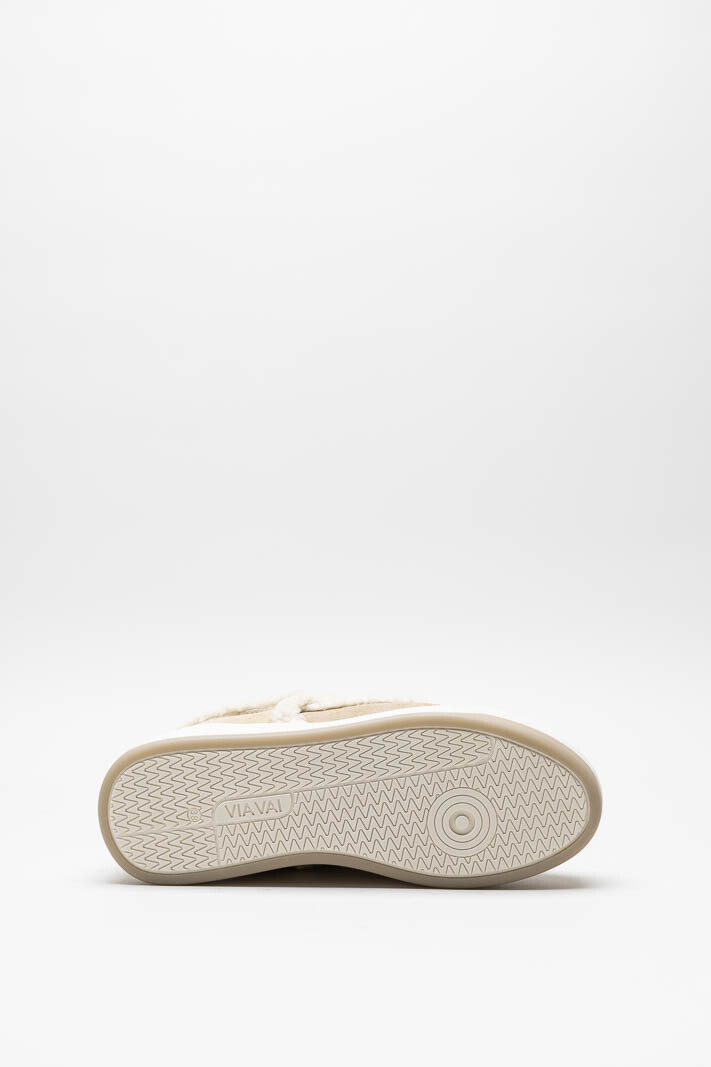 Beige Sneaker image