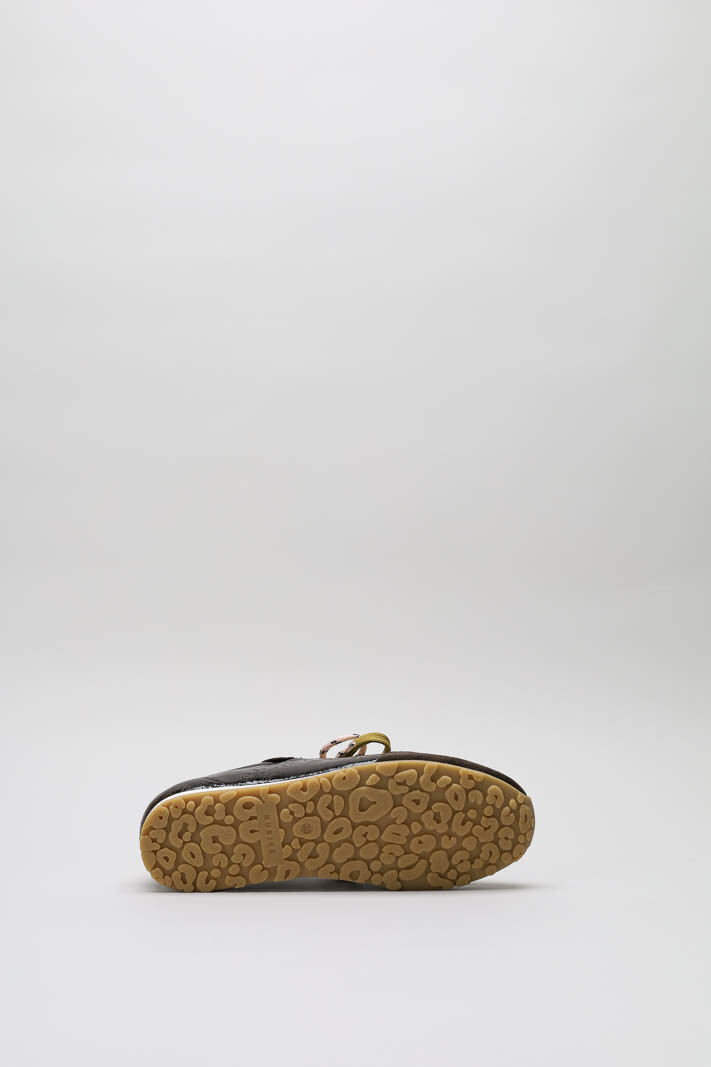 zoom in on Donkerbruin Sneaker image Donkerbruin Sneaker image