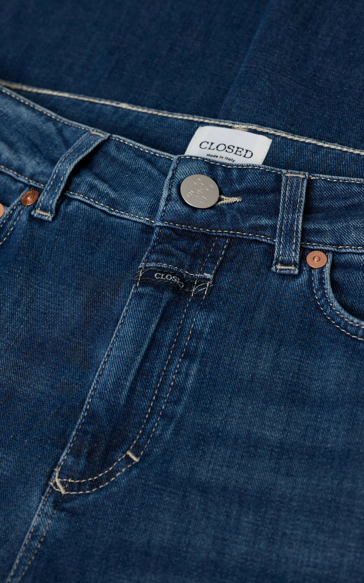 zoom in on Jeans Broek image Jeans Broek image