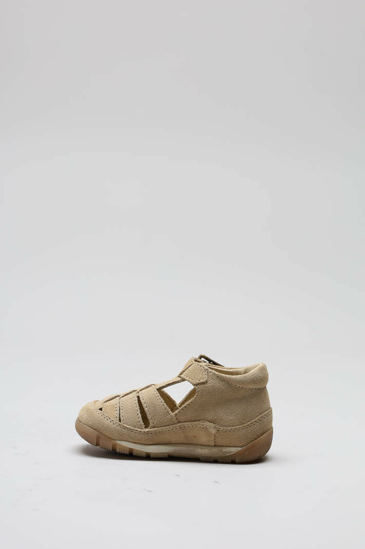 zoom in on Beige Sandaal image Beige Sandaal image