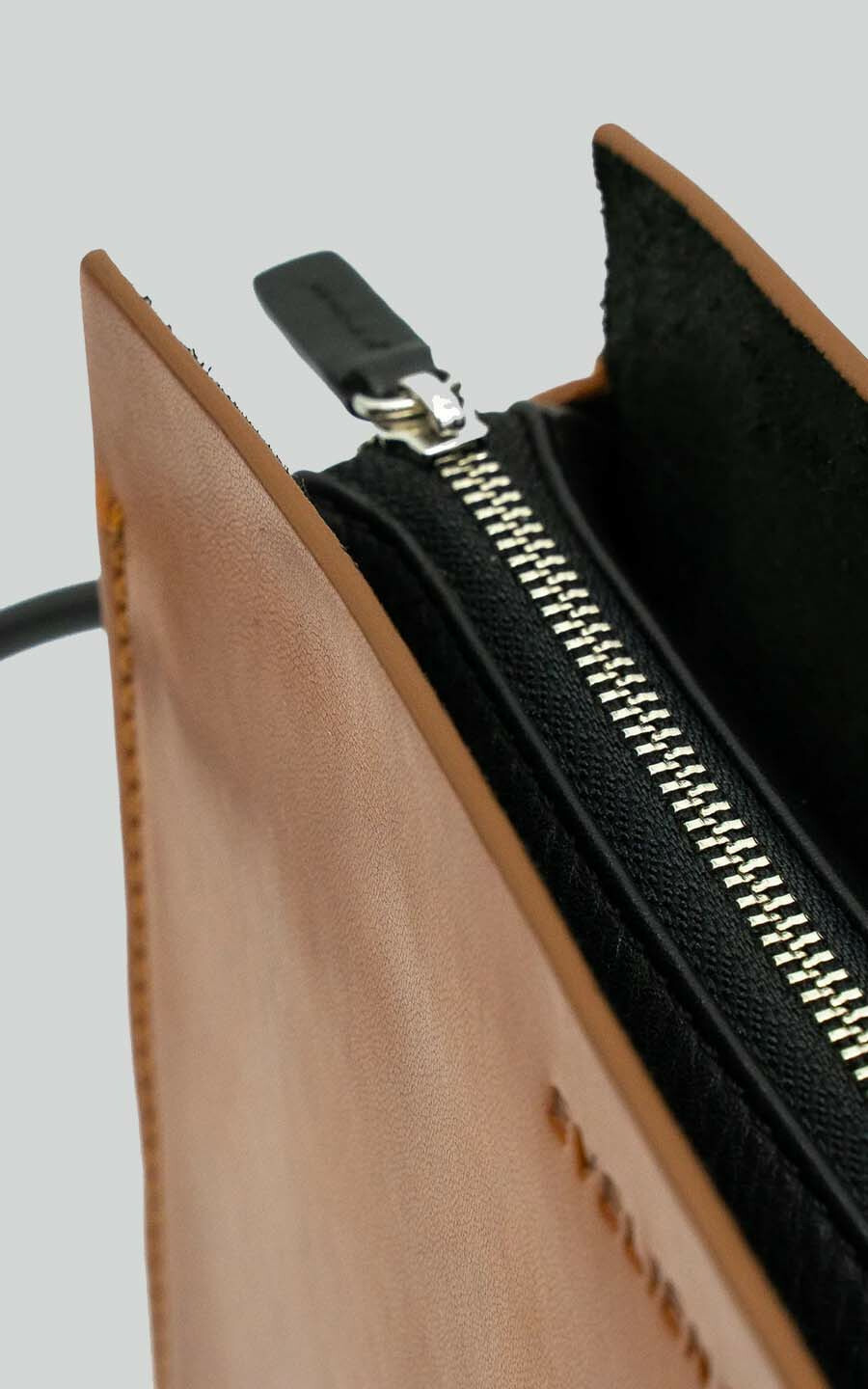 zoom in on Cognac Cross body image Cognac Cross body image