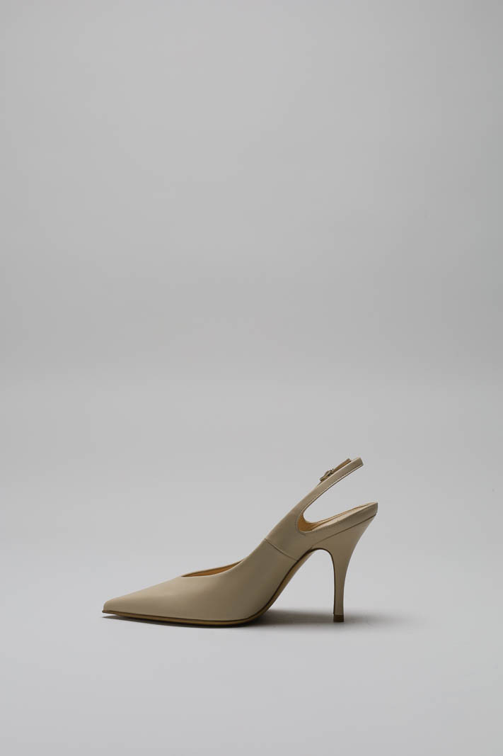 zoom in on Beige Pump image Beige Pump image