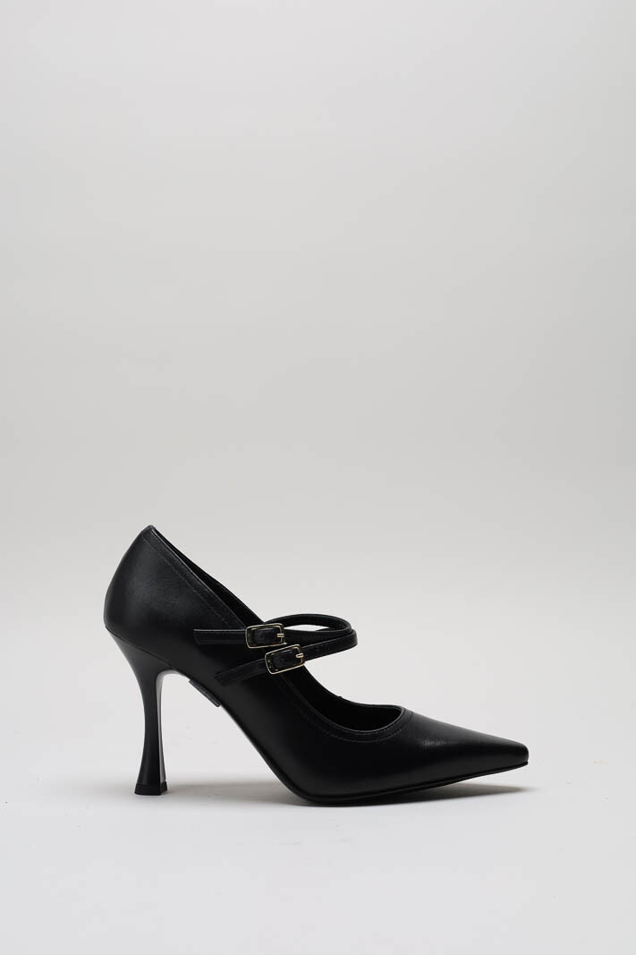 Zwart Pump