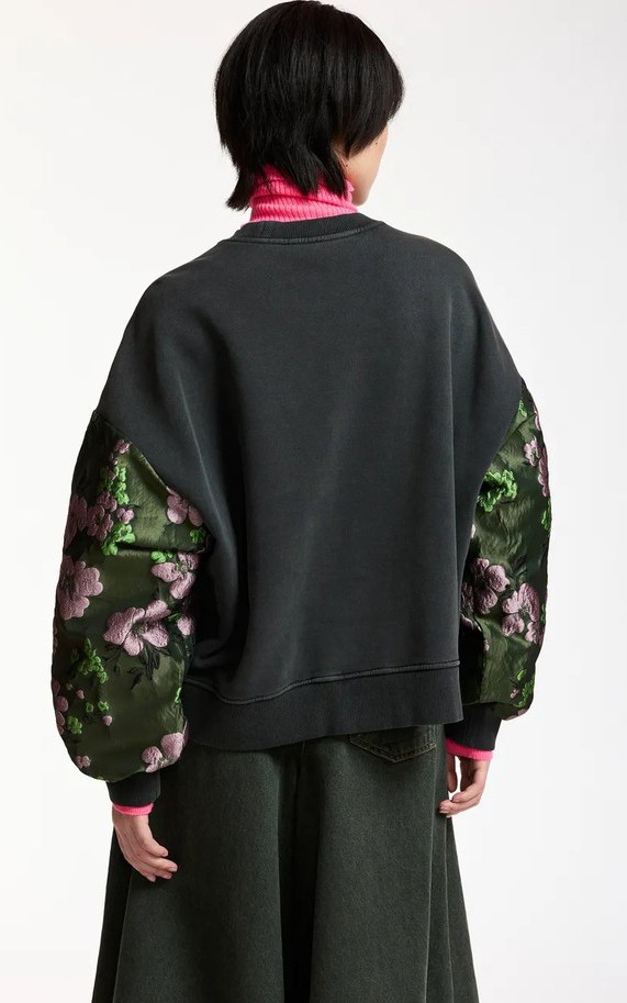 Kaki Sweater image