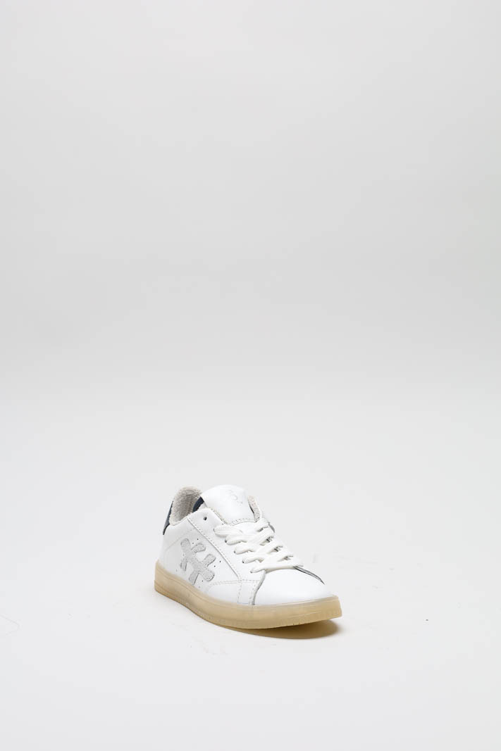 zoom in on Wit Sneaker image Wit Sneaker image