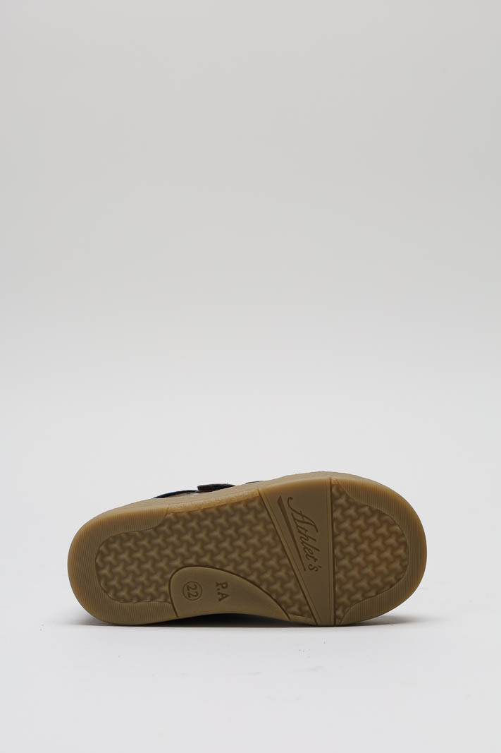 zoom in on Bruin Velcro schoen image Bruin Velcro schoen image