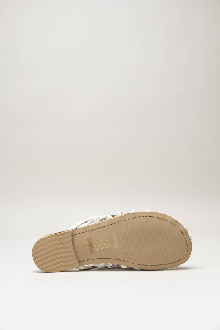 Gebroken wit Muiltje image