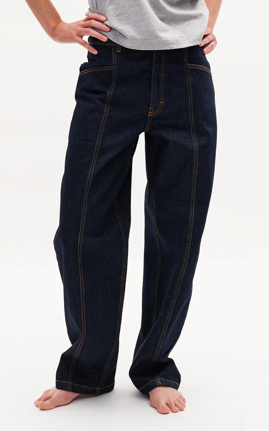 zoom in on Jeans Broek image Jeans Broek image