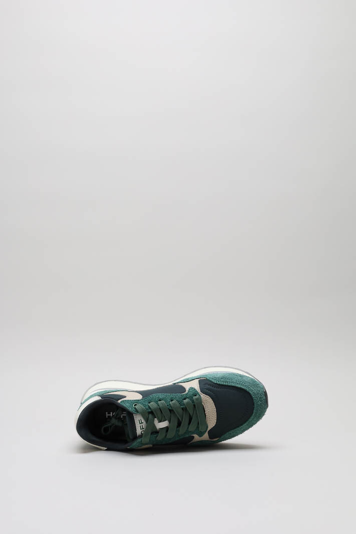 zoom in on Groen Sneaker image Groen Sneaker image