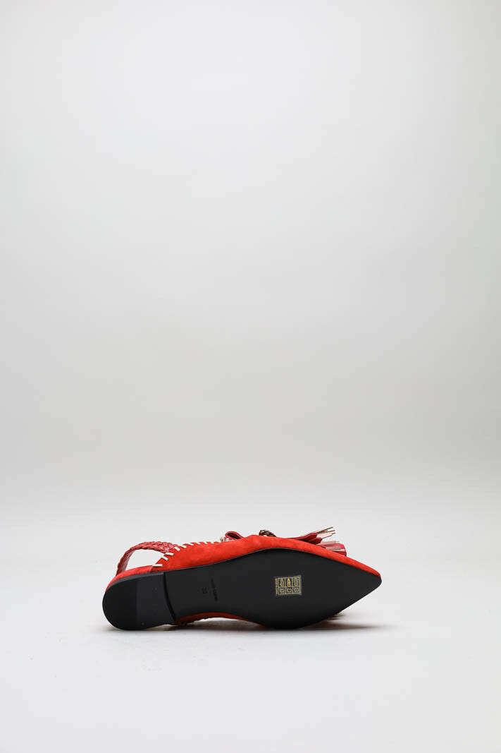 zoom in on Rood Mocassin image Rood Mocassin image