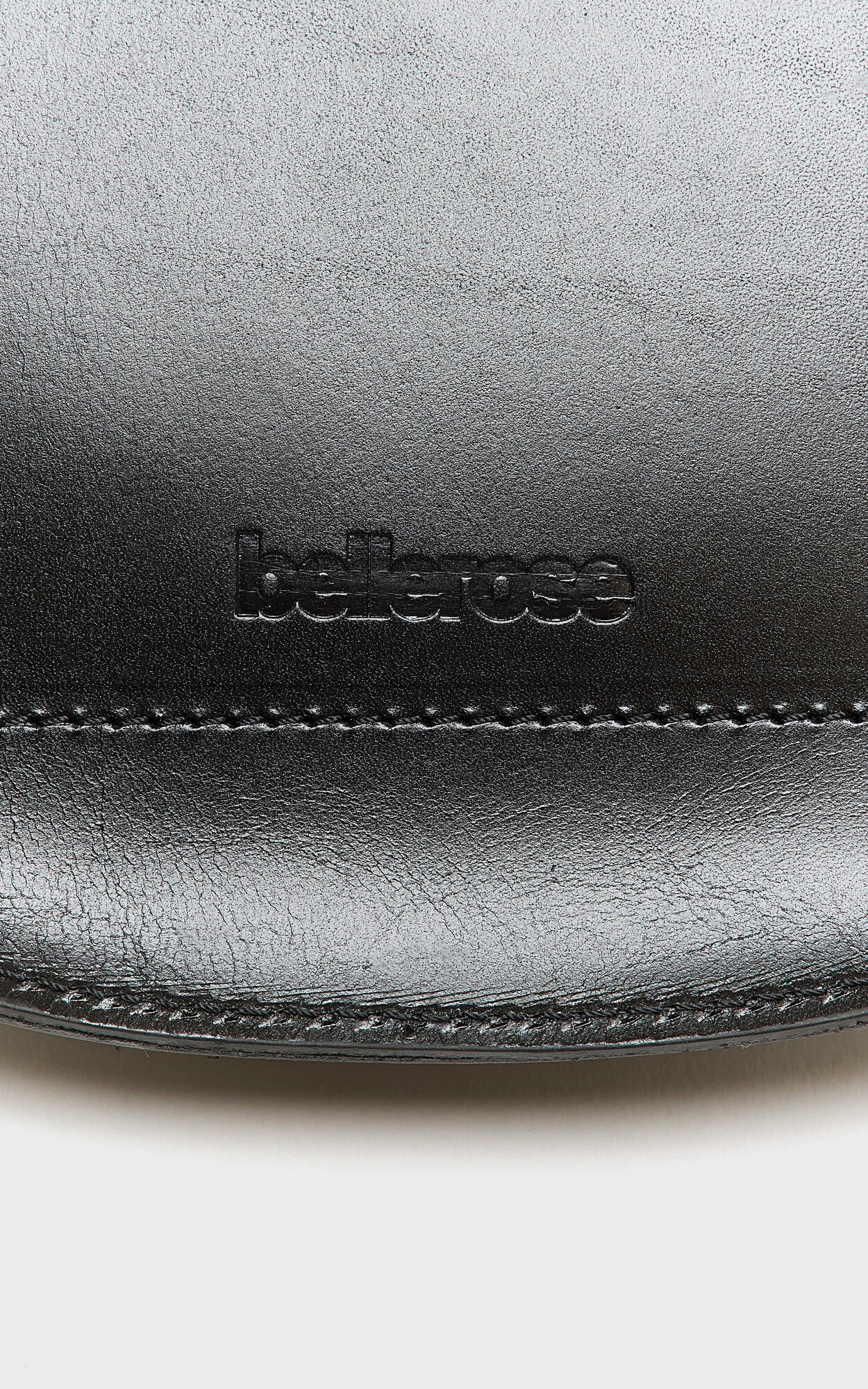 Zwart Cross body image