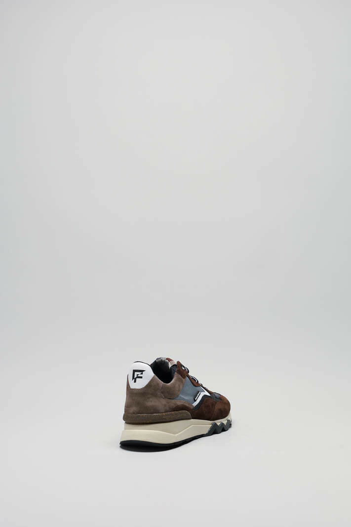 zoom in on Donkerbruin Sneaker image Donkerbruin Sneaker image