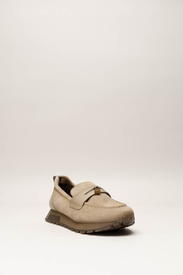 Taupe Mocassin