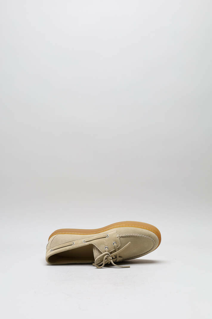 zoom in on Beige Bootschoen image Beige Bootschoen image