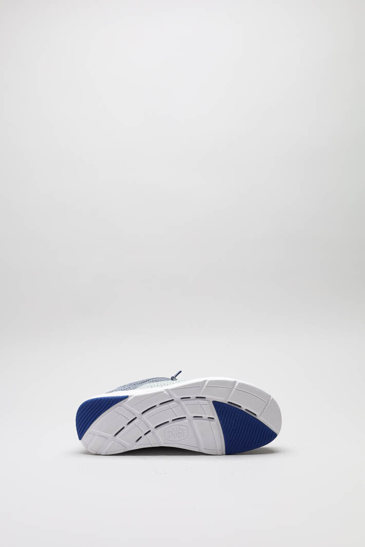 zoom in on Blauw Sneaker image Blauw Sneaker image