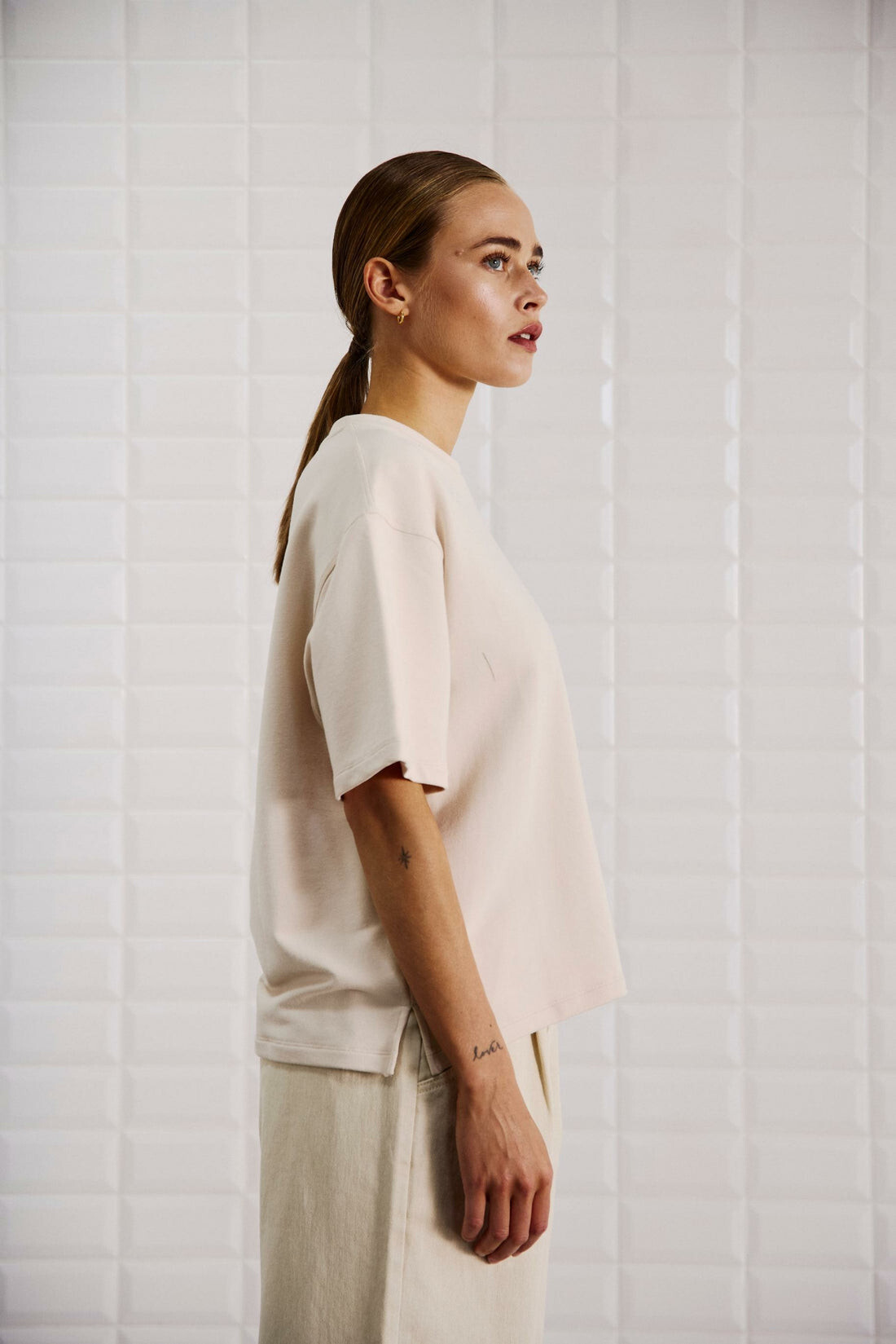 Ecru T-shirt/top image