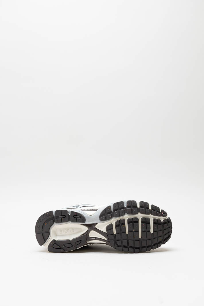 zoom in on Donkerbruin Sneaker image Donkerbruin Sneaker image