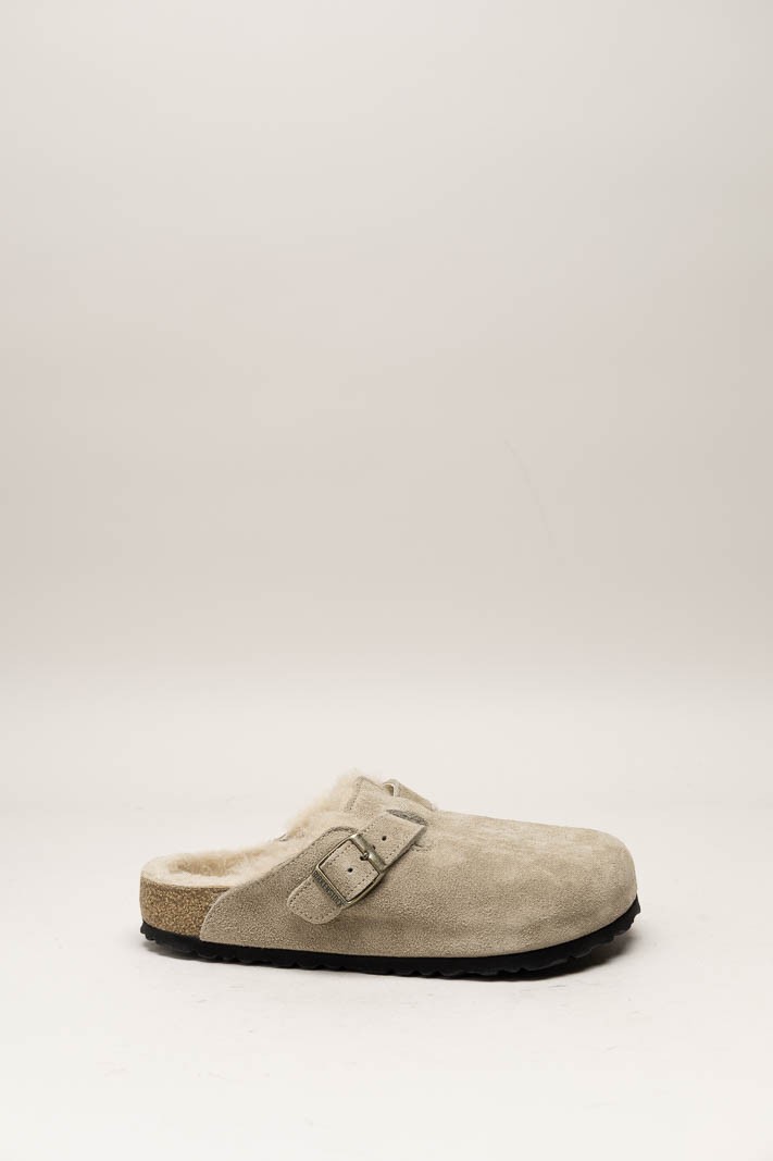 Taupe Muiltje