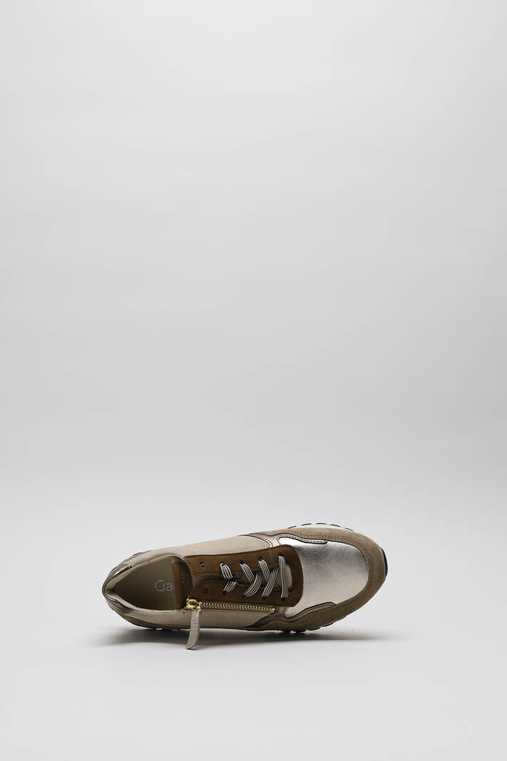 zoom in on Bruin Sneaker image Bruin Sneaker image