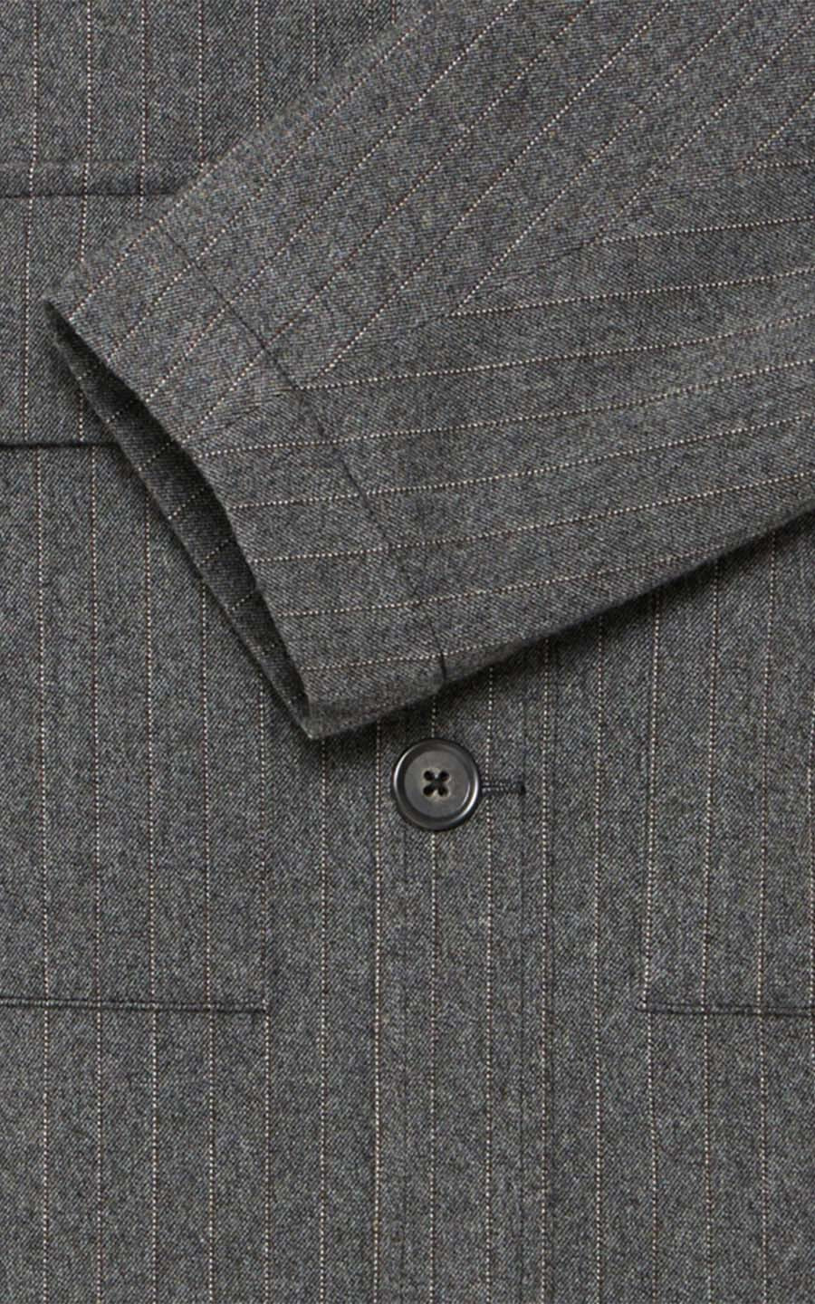 zoom in on Grijs Overshirt image Grijs Overshirt image