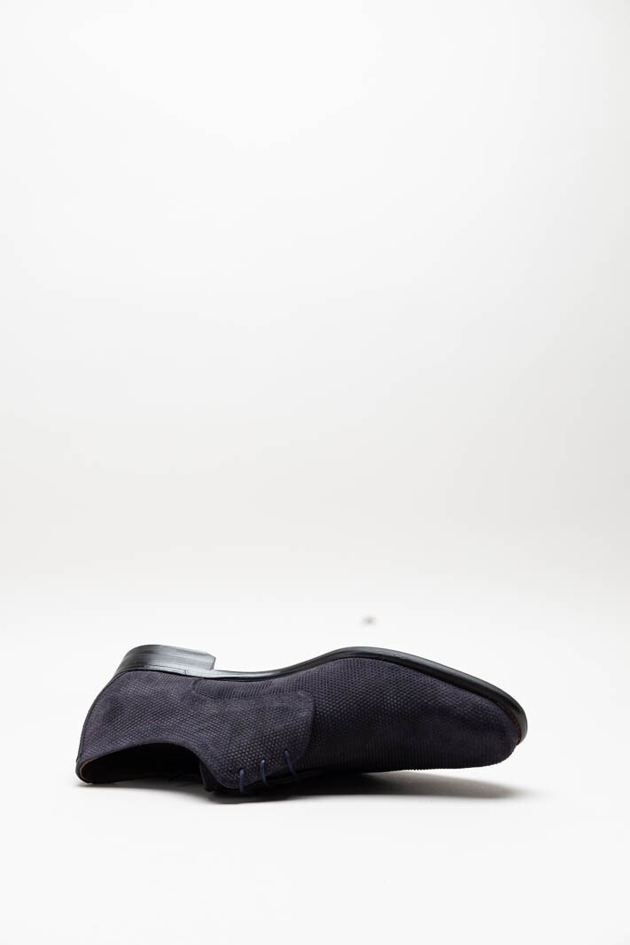 zoom in on Donkerblauw Veterschoen image Donkerblauw Veterschoen image