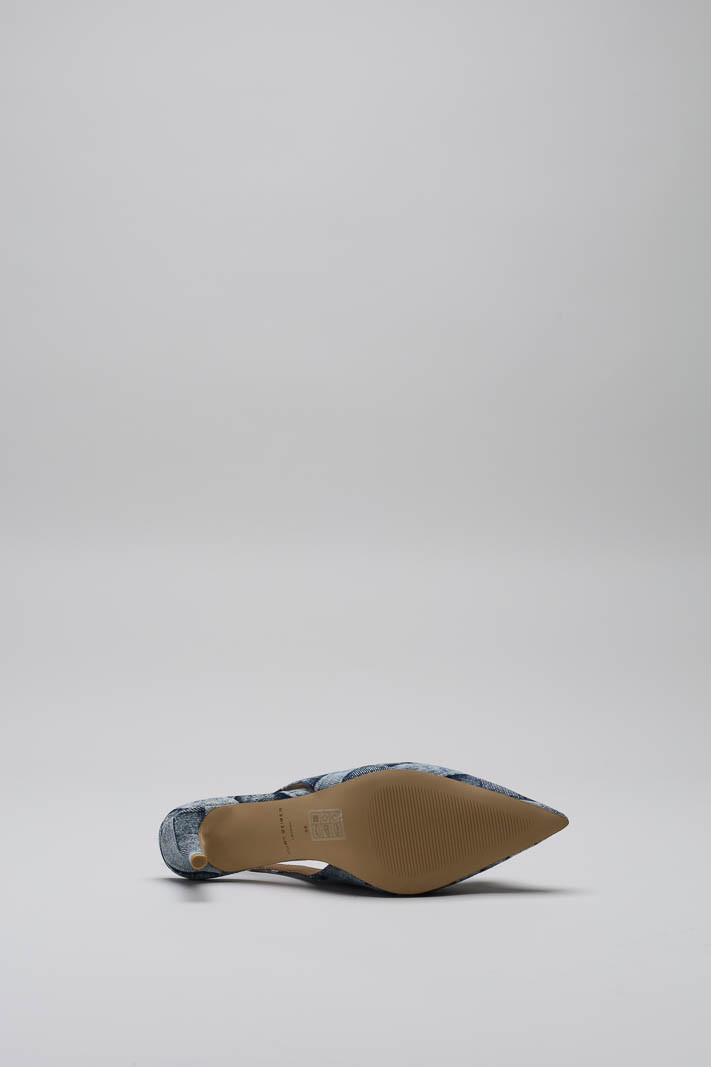 zoom in on Jeans Pump image Jeans Pump image