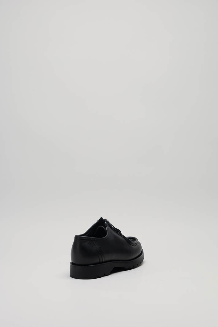 zoom in on Zwart Veterschoen image Zwart Veterschoen image