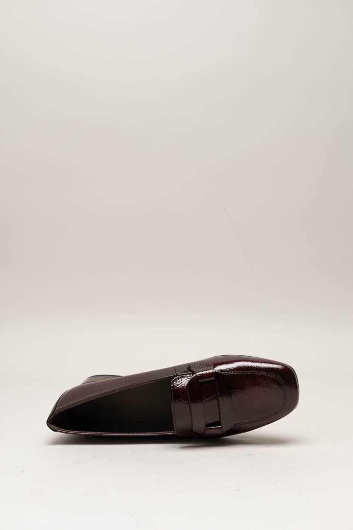 Bordeaux Mocassin hak image