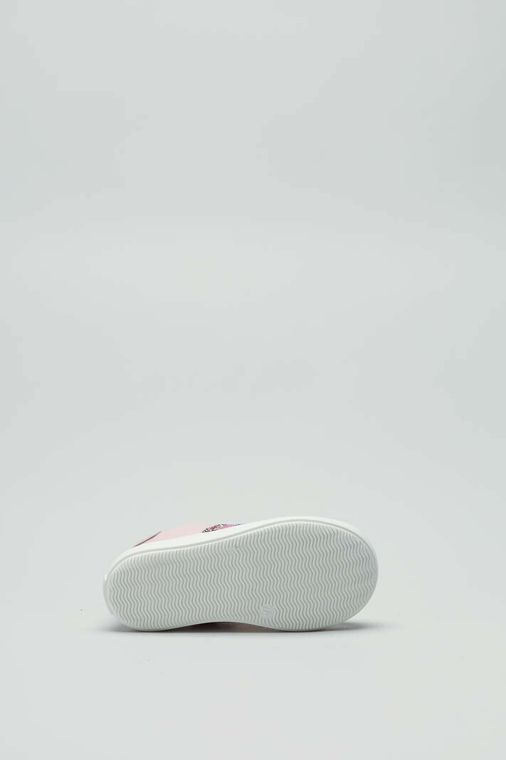 zoom in on Roze Sneaker image Roze Sneaker image