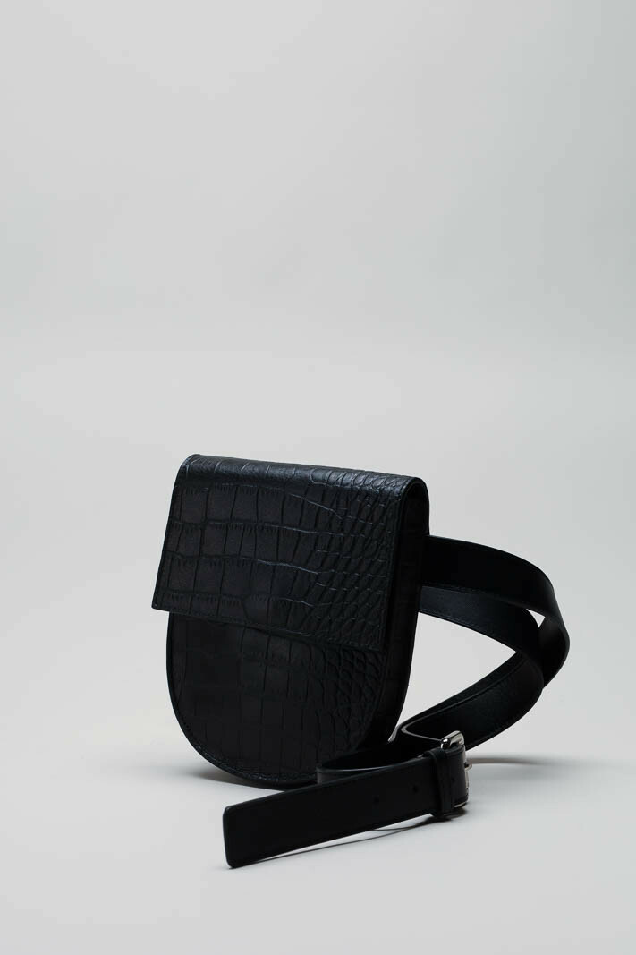 zoom in on Zwart Cross body image Zwart Cross body image