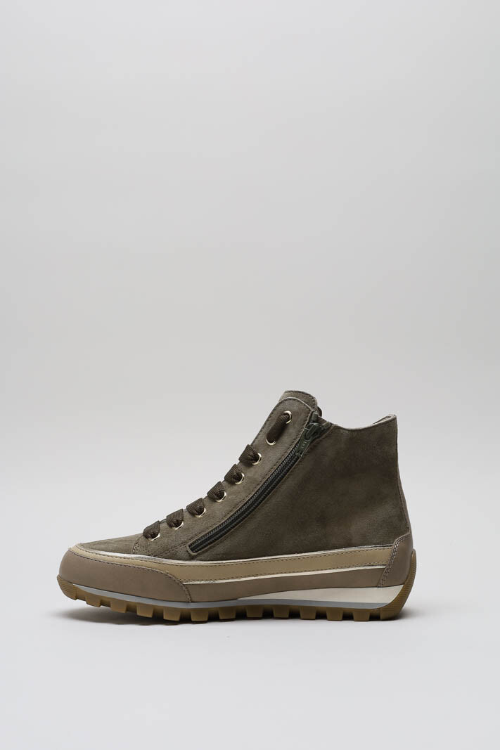 zoom in on Kaki Sneaker image Kaki Sneaker image