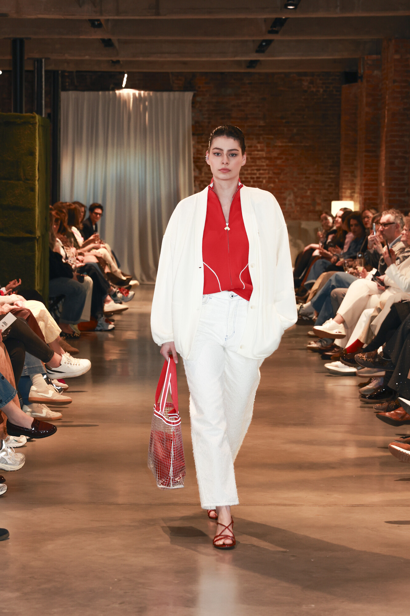 Runway show SS26 0.65