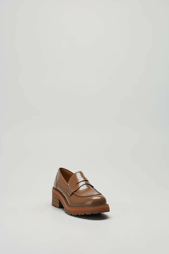 zoom in on Camel Mocassin hak image Camel Mocassin hak image
