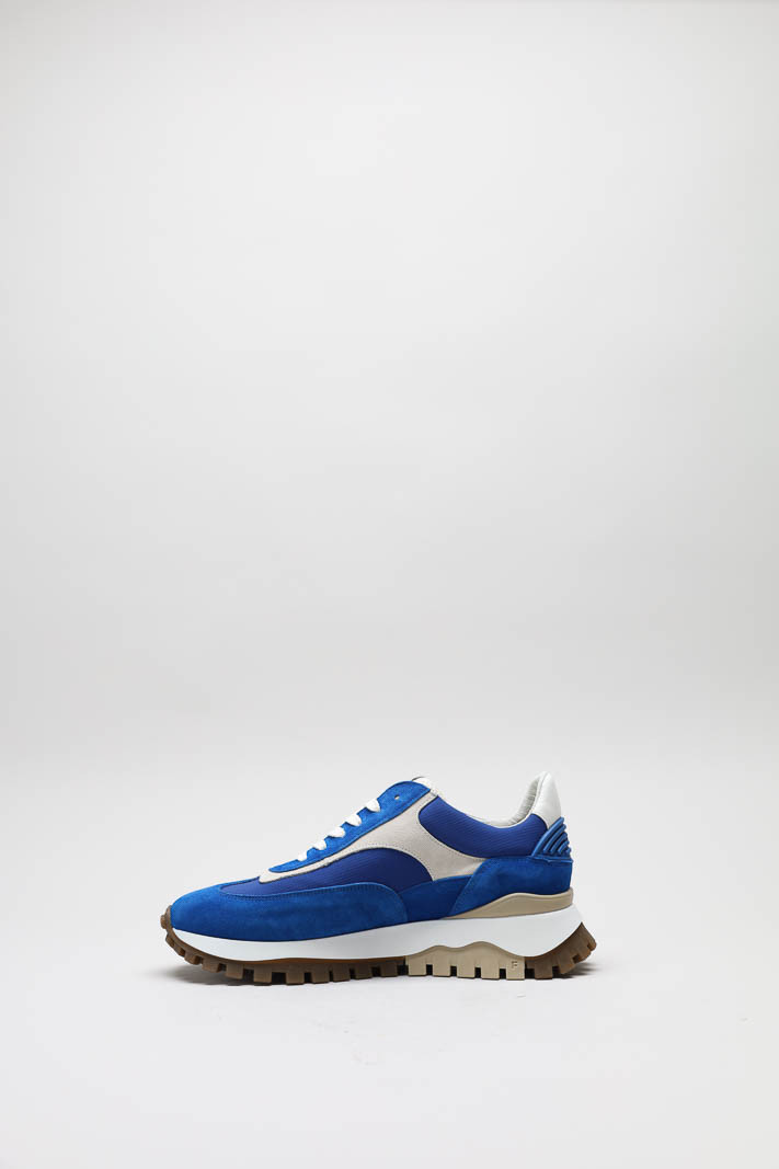 zoom in on Blauw Sneaker image Blauw Sneaker image
