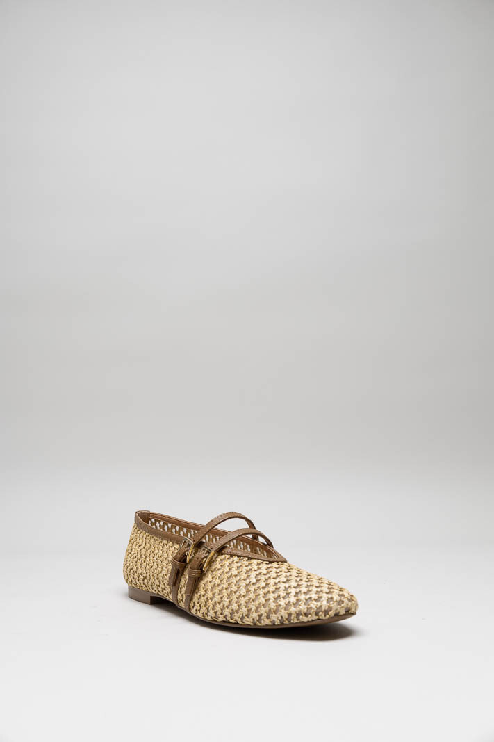 Beige Ballerina