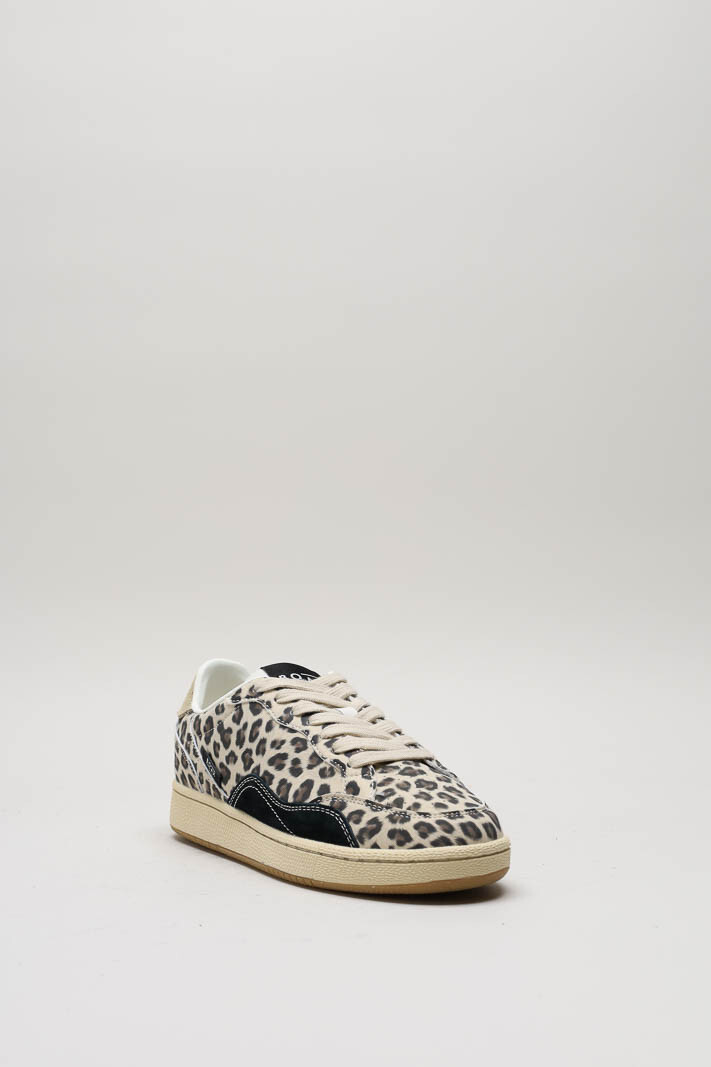 Ecru Sneaker
