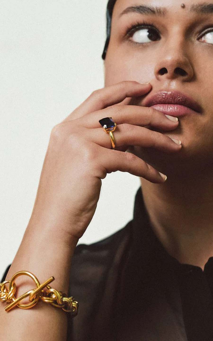 zoom in on Goud Armband image Goud Armband image