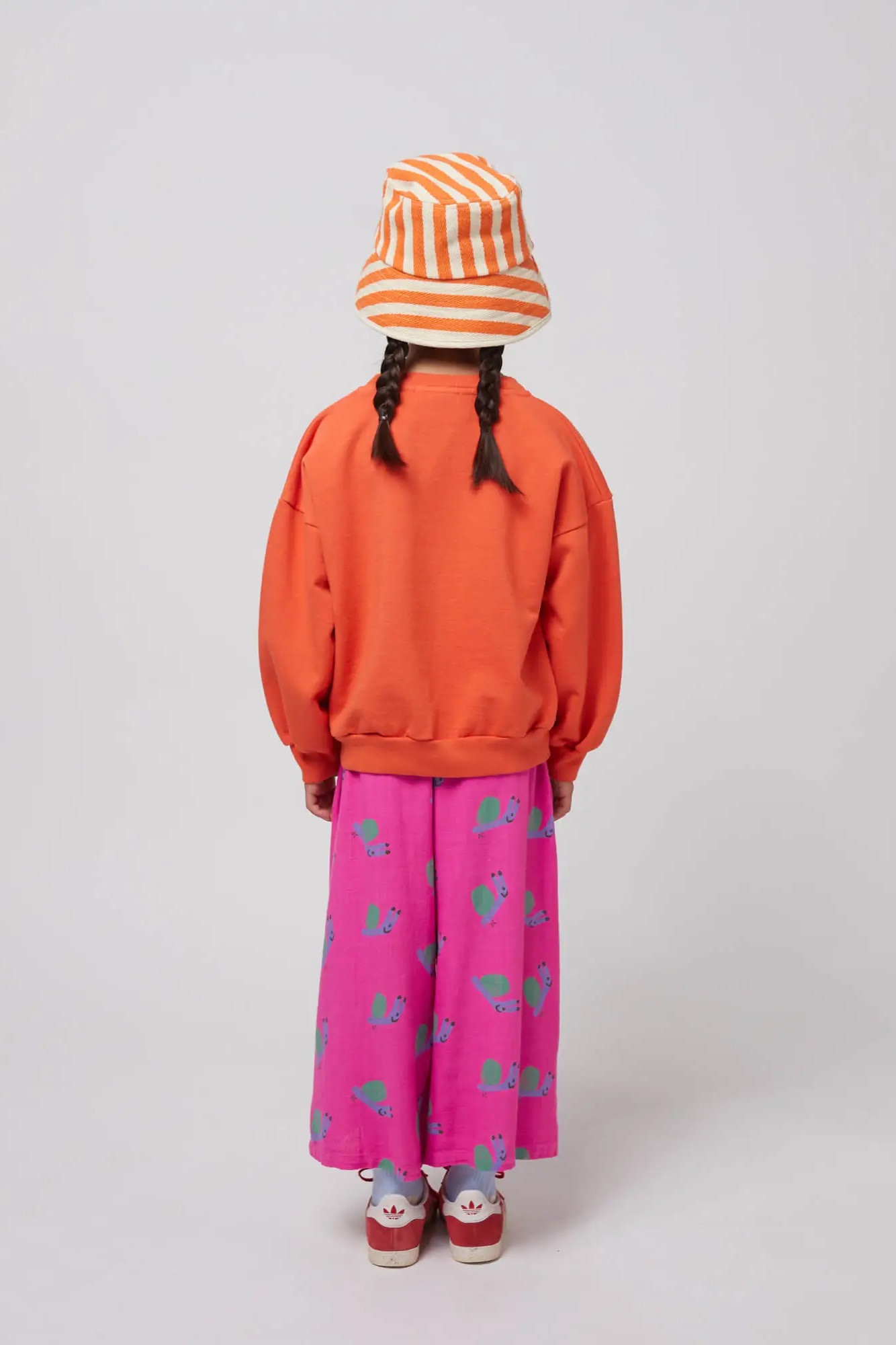 zoom in on Oranje Sweater image Oranje Sweater image