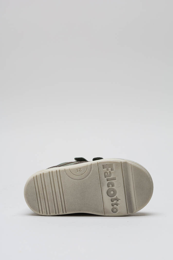 zoom in on Kaki Velcro schoen image Kaki Velcro schoen image