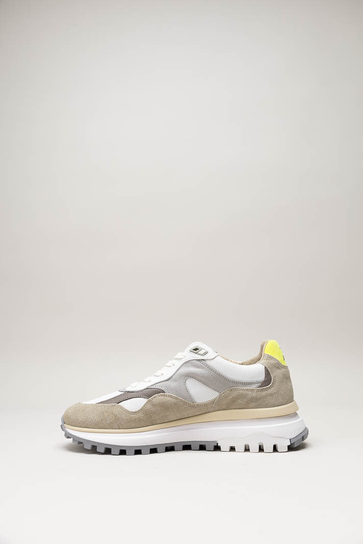 Beige Sneaker image