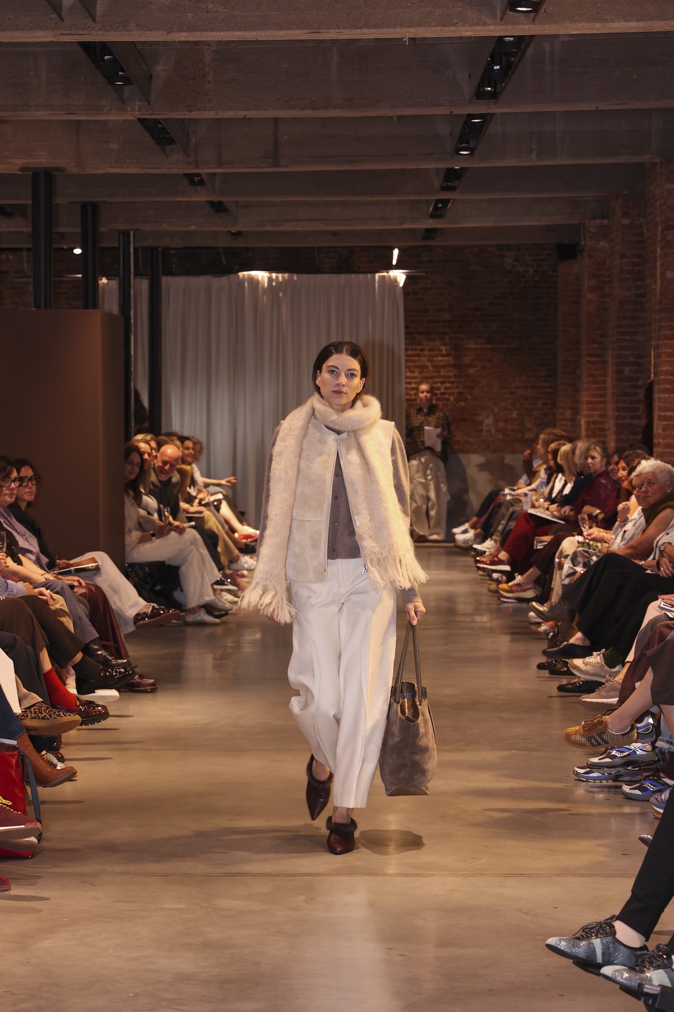 Runway Show PT.1 - 0.039