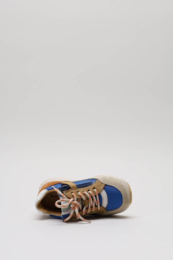 zoom in on Blauw Sneaker image Blauw Sneaker image